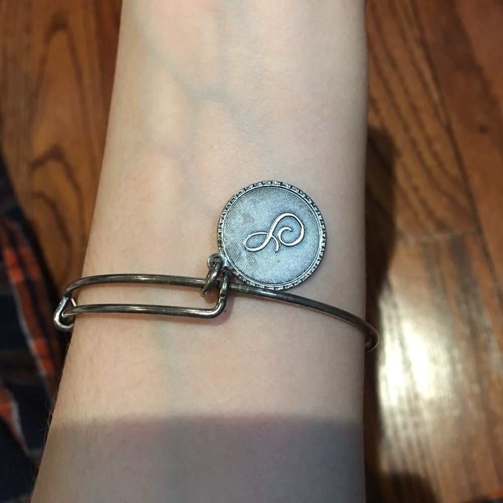 Alex and Ani Braclet